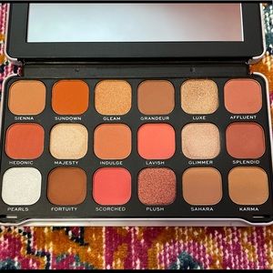 Revolution Eye Shadow Palette
